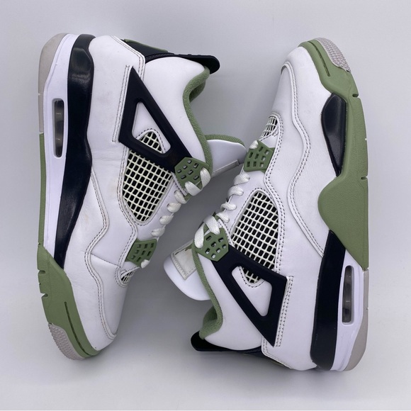 Nike Jordan 4 Retro Seafoam Women's Sneakers Shoes    -    Size:  7.5 - Picture 8 of 14